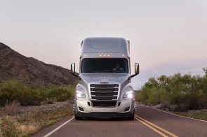 Daimler Trucks Cascadia Front